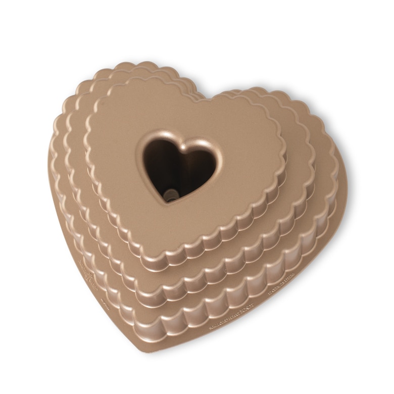 Nordic Ware - Tiered Heart Bundt bakvorm - 2.83 ltr